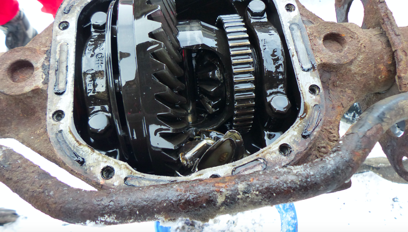 Illustration for article titled Sweden's 'Speed Weekend On Ice' Is Where Sanity Goes To Die And Axles Go To Break